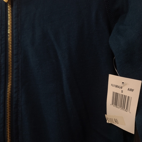 Twisted Heart Hoodie Woman (Small) NWT! Make offer! - Picture 9 of 9